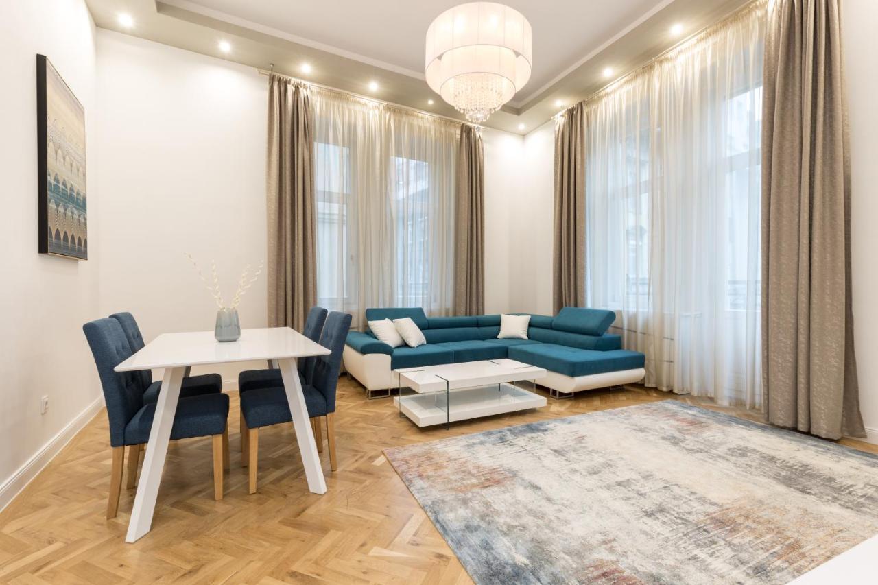 City Center Grand Luxury W 2Br/2Bt Budapest Exterior photo