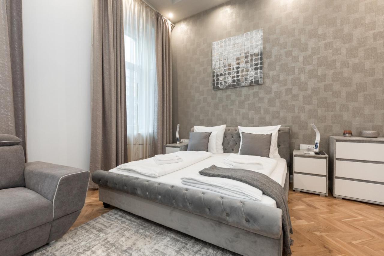 City Center Grand Luxury W 2Br/2Bt Budapest Exterior photo